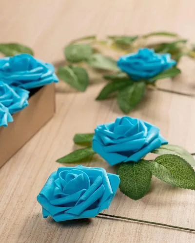 Miniatura 2 de DuHouse 25 rosas artificiales con tallos, flores de espuma de tacto real para bricolaje, ramo de boda, fiesta, centro de mesa, arreglo floral, Azul