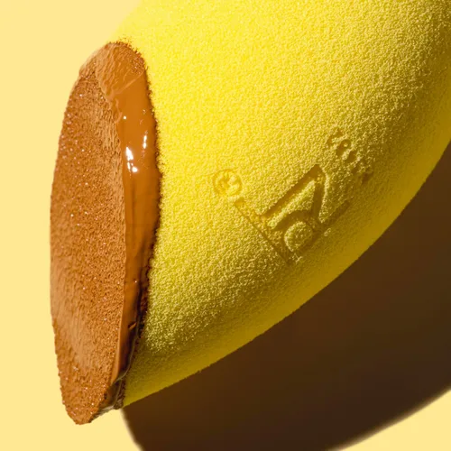 Miniatura 8 de Real Techniques Miracle Concealer Sponge, esponja de mezcla de maquillaje para corrector líquido y crema, forma alargada para una aplicación precisa