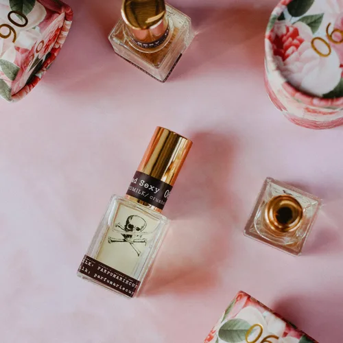Miniatura 5 de TokyoMilk Eau de Parfum, 1 fl oz, 29.5 ml, Fragancia en Spray de Lujo para Mujeres, Fragancia Femenina Característica, Esenciales de Belleza