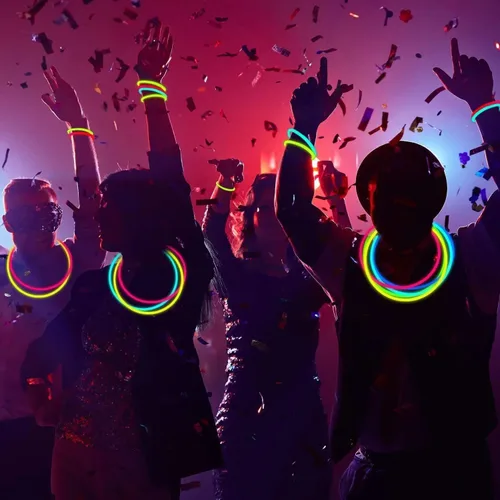 Miniatura 7 de 300 pulseras y collares verdes que brillan en la oscuridad a granel con conectores de 8 pulgadas, barras luminosas de neón para Hawii, carnaval