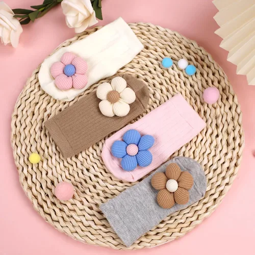 Miniatura 3 de Paquete de 4 calcetines antideslizantes de flores con empuñaduras para bebés recién nacidos, niñas y niños pequeños