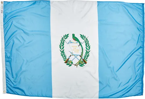 Miniatura 4 de Annin Flagmakers Bandera de Guatemala fabricada en Estados Unidos según las especificaciones oficiales de diseño de las Naciones Unidas, 3 x 5 pies