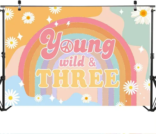 Miniatura 3 de Mocsicka Groovy Three - Fondo de 3 con texto en inglés "Young Wlid and Three Boho Rainbow Girls" para cumpleaños de tercer cumpleaños, diseño