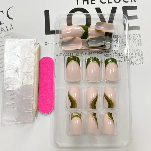 Miniatura 4 de Uñas postizas verdes a presión - Uñas falsas cortas cuadradas con purpurina dorada y diseños de remolino, acabado brillante, uñas postizas acrílicas
