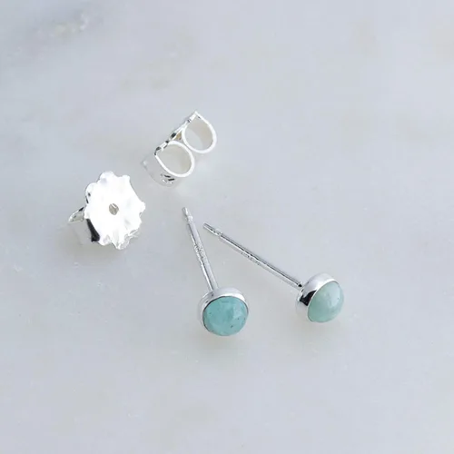 Miniatura 56 de Aretes pequeños de plata de ley para cartílago, tragus, hélix, múltiples piercings hipoalergénicos, piedra natal para mujer, juego de bisel