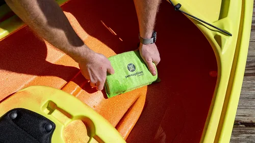 Miniatura 6 de Perception - Esponja para kayak Esponja absorbente de agua para kayak Absorbe hasta 1 litro, amarillo, talla única