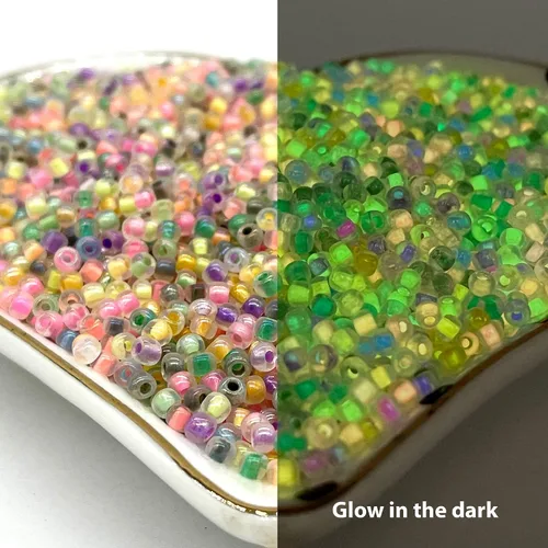 Miniatura 3 de Artsy Crafts - Cuentas de cristal surtidas de 0.118 pulgadas (0.118 in), 6000 unidades, cuentas espaciadoras de colores de sirena 8/0 que brillan