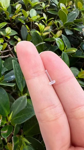 Miniatura 6 de Satix Retenedores de piercing transparentes de estilo mixto para cirugía de trabajo, retenedor de aretes transparente Bioflex, retenedor de anillos