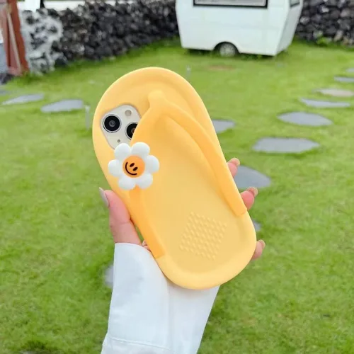 Miniatura 2 de Yatchen Funda Kawaii para iPhone 11, diseño de pantuflas amarillas de dibujos animados con chanclas de flores, funda 3D de silicona suave para tenis