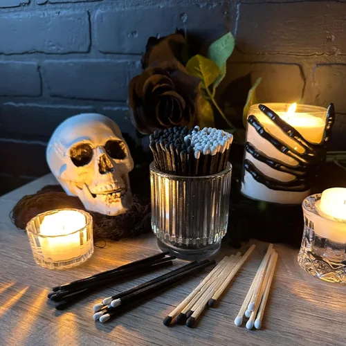 Miniatura 6 de Fósforos naranja y negro de 4 pulgadas y fantasma de Halloween + calcomanías de Striker incluidas. 100 coincidencias decorativas de seguridad con un