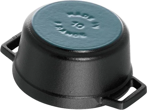 Miniatura 3 de Staub - Olla mini redonda de hierro fundido de 0.25 cuartos, color negro mate, fabricada en Francia
