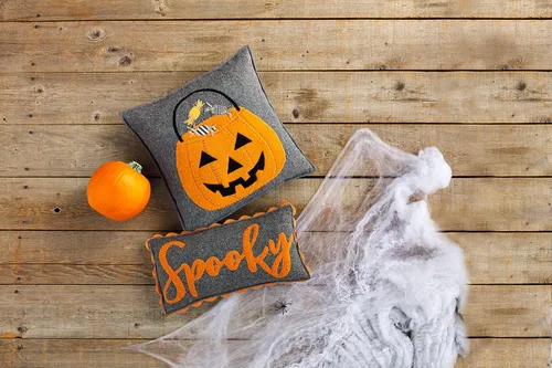 Miniatura 2 de Mud Pie Almohada de Fieltro de Halloween, Calabaza, 14" x 14
