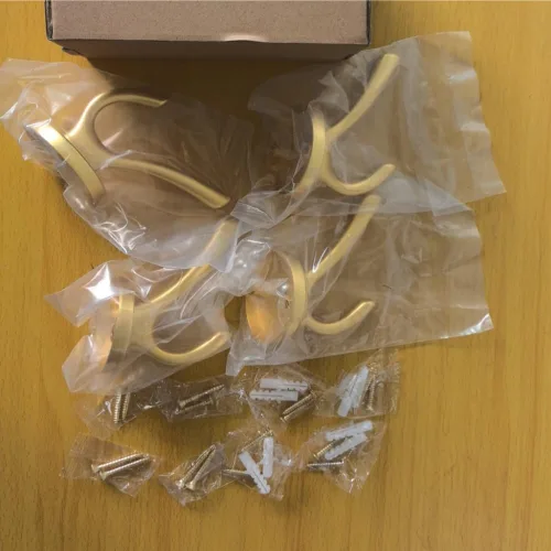 Miniatura 3 de Paquete de 4 ganchos dorados para toallas, ganchos de pared dorados cepillados, ganchos de metal resistentes para colgar abrigos y sombreros, gancho