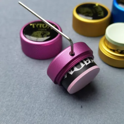 Miniatura 7 de TAOM - Soporte para tiza de billar, herramienta práctica redonda, accesorios de billar, mini estuche magnético para punta de tiza, contenedor