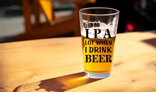 Miniatura 6 de IPA A Lot When I Drink Beer - Vasos de regalo divertidos para los amantes de las pintas, tazas de cristal, regalos divertidos de cumpleaños
