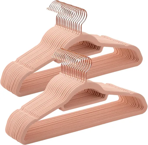 Miniatura 14 de SONGMICS Perchas de Terciopelo, Juego de 50 Perchas para Ropa con Gancho Giratorio de Oro Rosa, Antideslizantes y que Ahorran Espacio, 0.2 Pulgadas