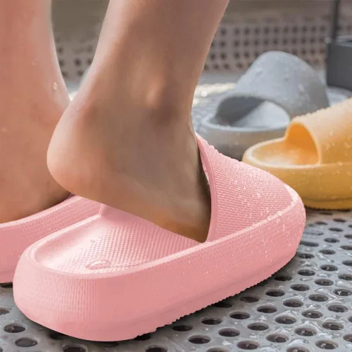 Miniatura 7 de Sandalias de nube para niños, niñas, niños, pantuflas de ducha y baño, cómodas pantuflas antideslizantes de suela gruesa para verano, zapatos