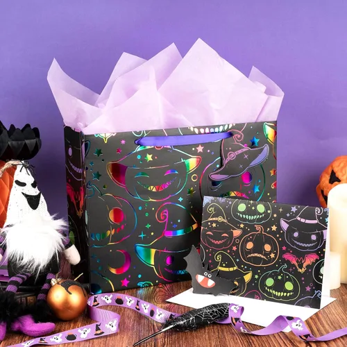 Miniatura 2 de LeZakaa Bolsa de Regalo Holográfica para Niños, Niños y Niñas, Sombrero de Bruja de Calabaza Malvada de Arcoíris en Diseño Negro con Papel de Seda