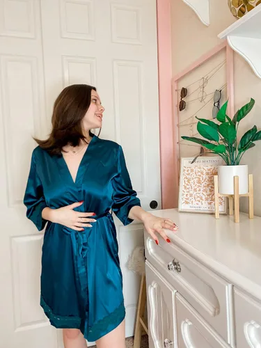 Miniatura 6 de Ekouaer Women's Lace-Trim Silk Robes Bride Bridesmaid Kimono Satin Bathrobe V Neck Sleepwear with 34 Sleeve