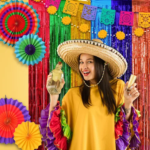 Miniatura 3 de Decoraciones de fiesta Mega-L, paquete de 2 decoraciones de fiesta de taco, cortinas de flecos de papel de aluminio, 3.3 x 6.6 pies, serpentinas