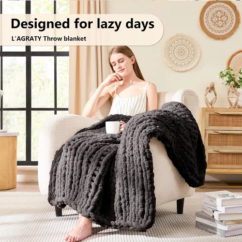 Miniatura 2 de L'AGRATY - Manta de punto grueso, manta suave de 40 x 50 pulgadas Manta de ganchillo 100 % de chenilla tejida a mano para sofá, manta grande de Gris