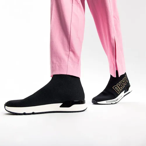 Miniatura 2 de DKNY Essential Classic Jogger - Tenis ligeros sin cordones para mujer, NegroOro