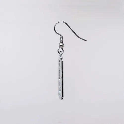Miniatura 6 de Pendientes colgantes con hoja de afeitar gótica con acabado plateado pulido peltre, peltre