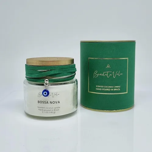 Bendita Vela Bossa Nova perfumada | Vela de cera de coco para una combustión limpia | peso neto 5 onzas | Vertido a mano en Brasil