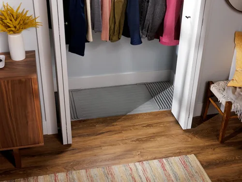 Miniatura 2 de WeatherTech ClosetMat, tapete de 55 x 22 pulgadas, protección para suelos de armario, recortable, color gris
