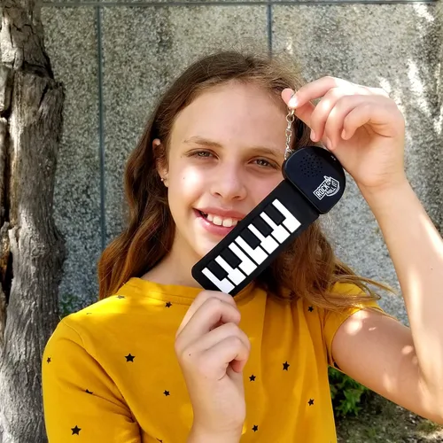 Miniatura 2 de Rock and Roll It - Micro Piano. Llavero de piano de trabajo real y jugable. Cuélgalo en una mochila y juega en cualquier lugar. Alfombrilla de piano