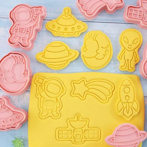 Miniatura 2 de Juego de 8 moldes de galletas de astronauta para hornear, moldes de galletas alienígenas, juego de moldes de galletas de meteoritos y herramientas