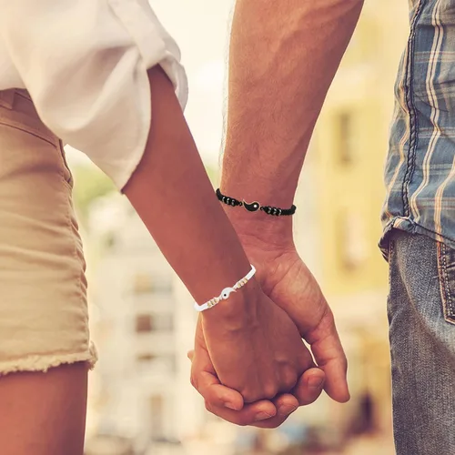 Miniatura 38 de 2 pulseras magnéticas para parejas, piedra natural negra mate, cristal para votos de amor eterno, juego de pulseras de cuentas de piedra de energía