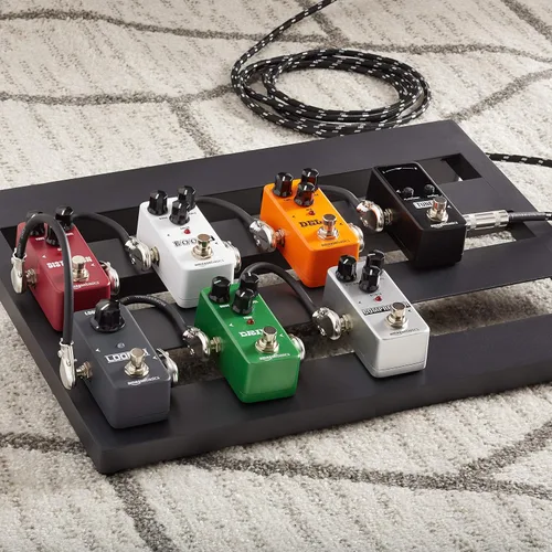 Miniatura 4 de Amazon Basics - Pedal de guitarra con compresor, Circuito totalmente analógico, Plata
