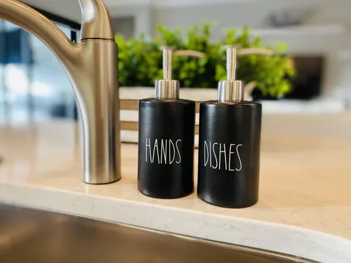 Miniatura 9 de Modern Farmhouse - Juego de dispensador de jabón para manos y platos de cerámica para cocina, bombas de acero inoxidable, botellas negras de 14