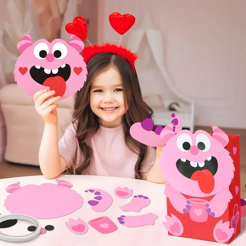 Miniatura 5 de Juego de 18 bolsas divertidas de San Valentín para personas, bonita caja de dulces con asa, bolsa de papel de regalo, manualidades de San Valentín