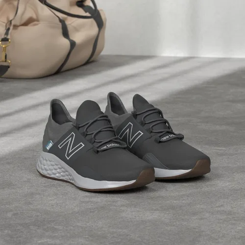 Miniatura 35 de New Balance Fresh Foam Roav V1 - Tenis para hombre