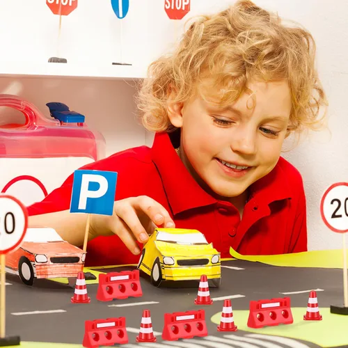 Miniatura 9 de Kisangel Juego de mini conos de tráfico con señales de tráfico y barreras de seguridad, 72 piezas de construcción educativa para niños, juego de rol