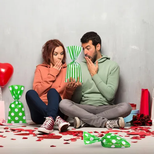 Miniatura 6 de Aneco Paquete de 100 bolsas de celofán verde y blanco de 10.6 x 5.1 pulgadas, bolsas de plástico para dulces, bolsa de regalo, bolsa de regalo