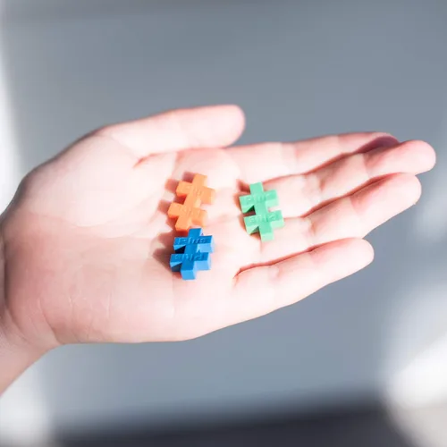 Miniatura 8 de PLUS PLUS Aprende a construir unicornios, 275 piezas, mini bloques de hashtag entrelazados, regalo de cumpleaños de unicornio 3D para niñas y niños