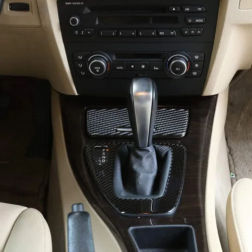 Miniatura 5 de YIWANG - Pegatinas de fibra de carbono para encendedor de cigarrillos de coche, para BMW Old 3 Series E90 E92 2005-2012
