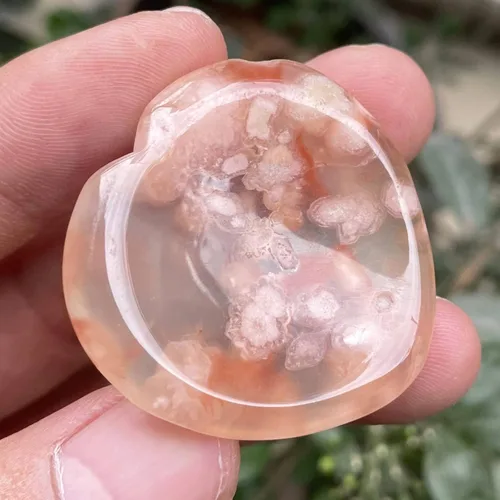 Miniatura 2 de Fekuar Piedra natural de flor de cerezo, ágata de cuarzo para el pulgar, tallada a mano, cristal curativo en forma de corazón, piedra para aliviar