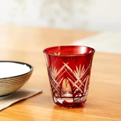 Miniatura 7 de すみだ江戸切子館 Sumida Edo Kirikokan KY-33 Edo Kiriko - Vaso de cristal Shochu (con caja de presentación), Kenyarai en capas (rojo), capacidad: aprox. 9.8