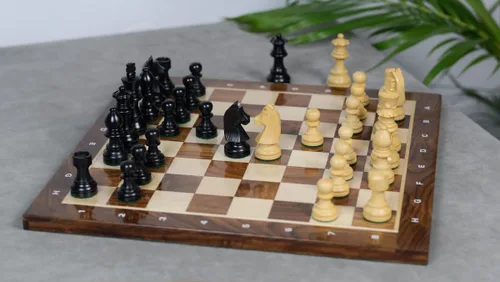 Miniatura 9 de Tournament Series Staunton Piezas de ajedrez con caballero alemán en boj ebonizado y boj - Rey ponderado de 3 pulgadas Juego de ajedrez de lujo