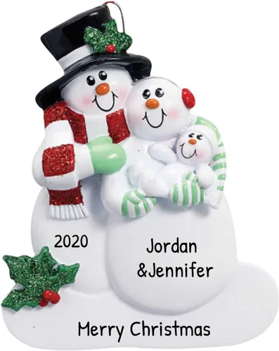 Miniatura 10 de Adorno de Navidad 3D de familia de 3 2025, adornos de Navidad familiares personalizados 2025 Recuerdo de baby shower para recién nacidos, adornos