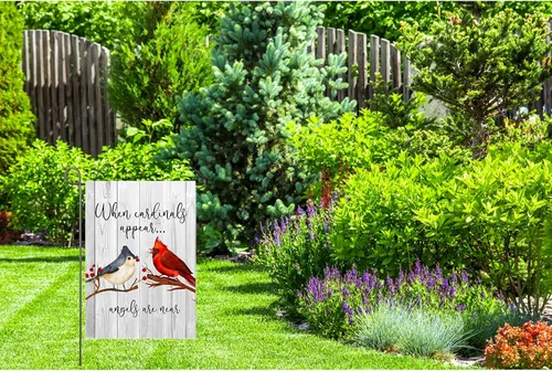 Miniatura 5 de Cardinals Appear - Bandera de jardín de 12 x 18 pulgadas, decoración de doble cara para el Día de los Caídos Cuando los Cardenales Aparecen Los
