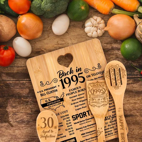Miniatura 7 de Regalos de cumpleaños número 30 para mujeres – Regalos de cumpleaños número 30 para hombres, tabla de cortar, hecha de bambú grabada "Year 1995 News