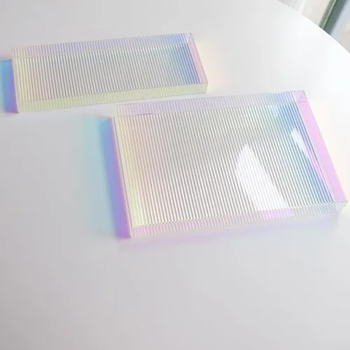 Miniatura 7 de Bandejas de acrílico arco iris, bandeja de almacenamiento de acrílico iridiscente, organizador de almacenamiento de maquillaje para tocador