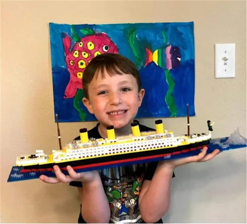 Miniatura 6 de Titanic Ship - Juego de bloques de construcción modelo de barco, juegos de rompecabezas 3D, juguetes educativos de bricolaje, juguete de ladrillos