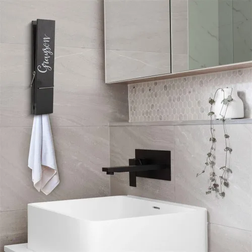 Miniatura 3 de Ganchos grandes de madera personalizados con nombre grabado personalizado de 12 pulgadas, clips para la ropa, toallero, decoración de pared de baño