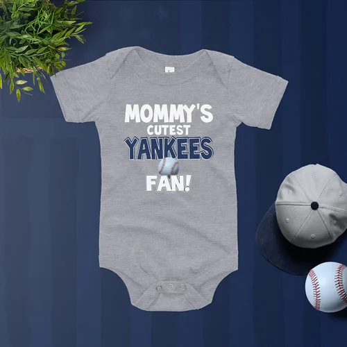 Miniatura 5 de NanyCrafts Baby Mommy's Cute Yankees - Mameluco para fanáticos de los Yankees